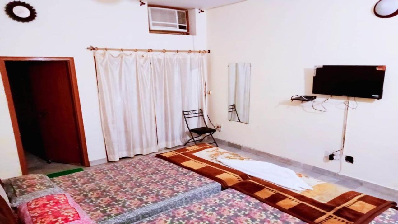 Anh Hotel Lucknow Dış mekan fotoğraf
